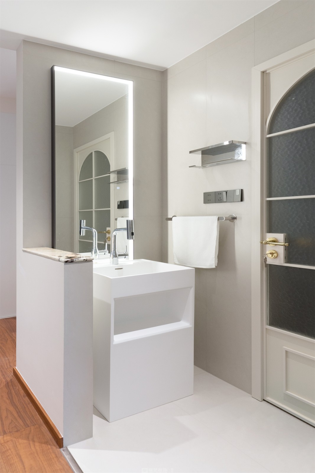 建发缦云143平法式风格卫生间装修实景图