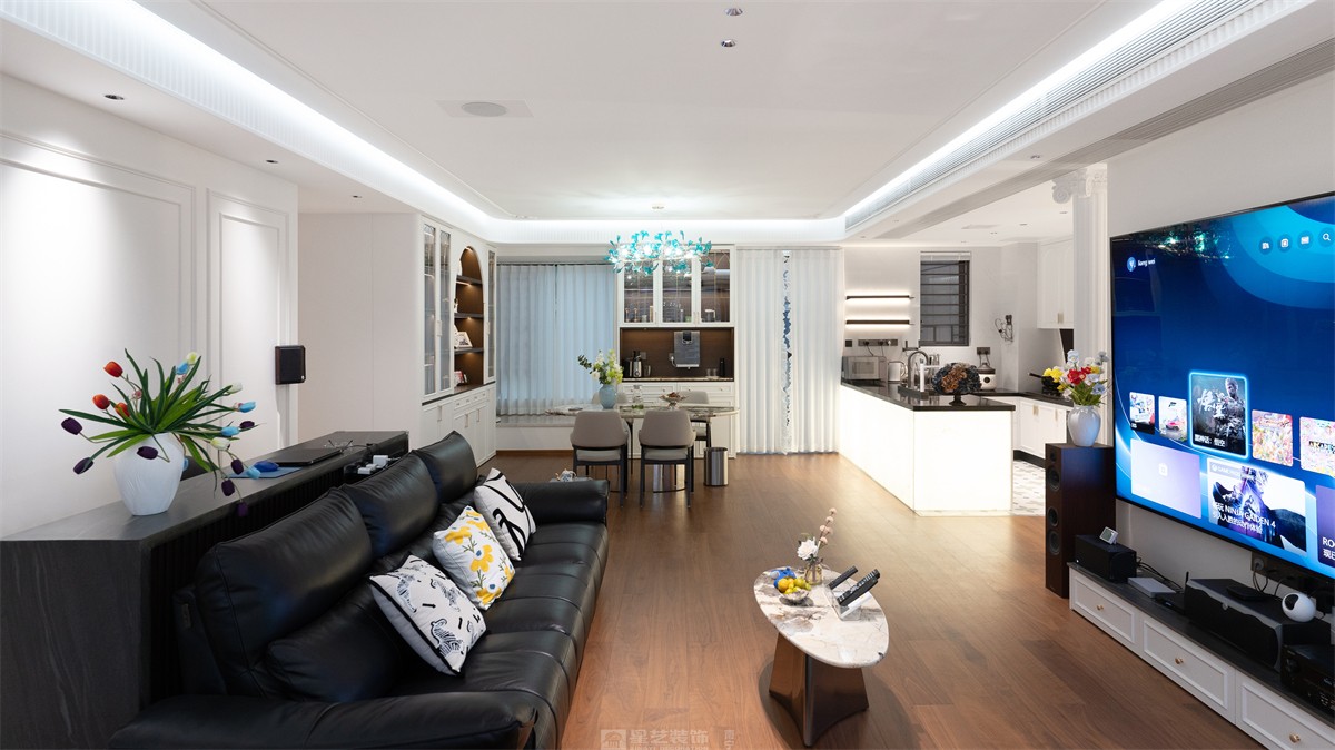 建发缦云143平法式风格客厅装修实景图