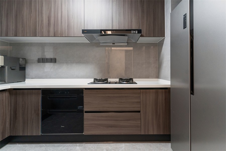 东方尊府117平现代风格厨房装修完工实景图